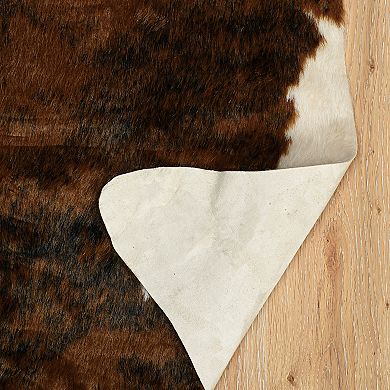 Linon Faux Cow Hide Ex Brindle Rug - 5' x 6'6''