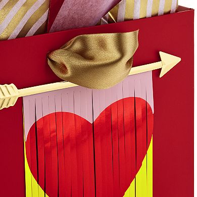 Hallmark Signature Medium Valentine's Day Gift Bag with Tissue Paper (Heart Banner)