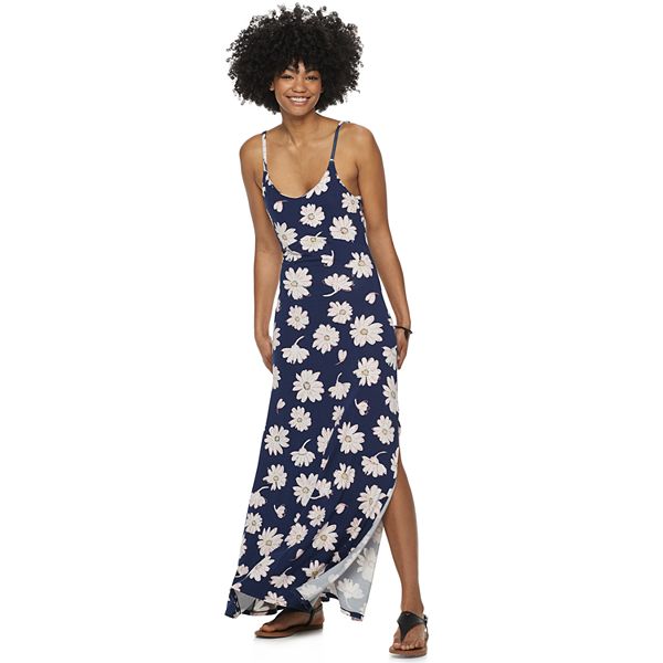 Juniors' SO® Vented Hem Maxi Dress