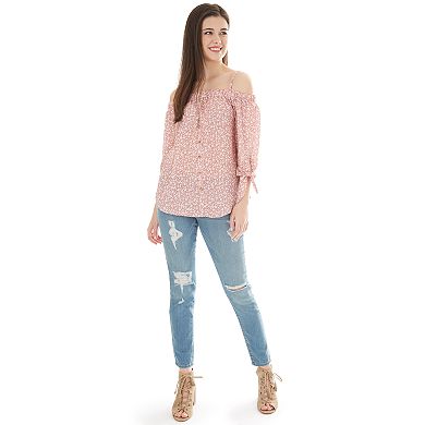 Juniors' IZ Byer Off-the-Shoulder Button-Down Top
