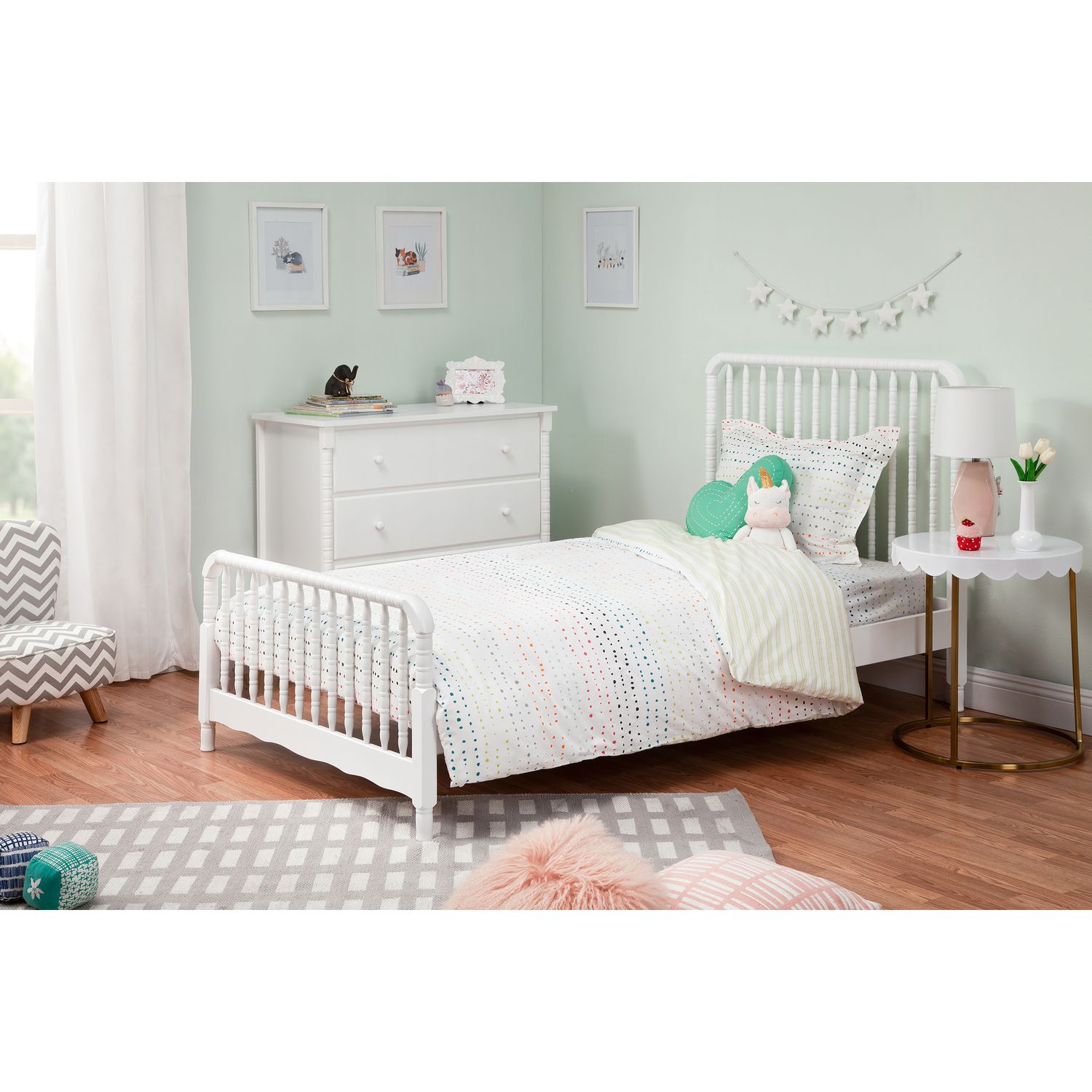 DaVinci Jenny Lind Twin Bed