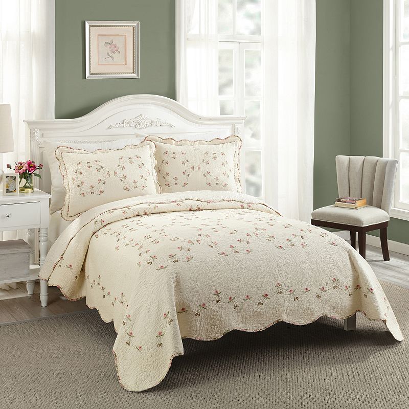 Modern Heirloom Felica Beige 3-Piece Quilt Set  Twin