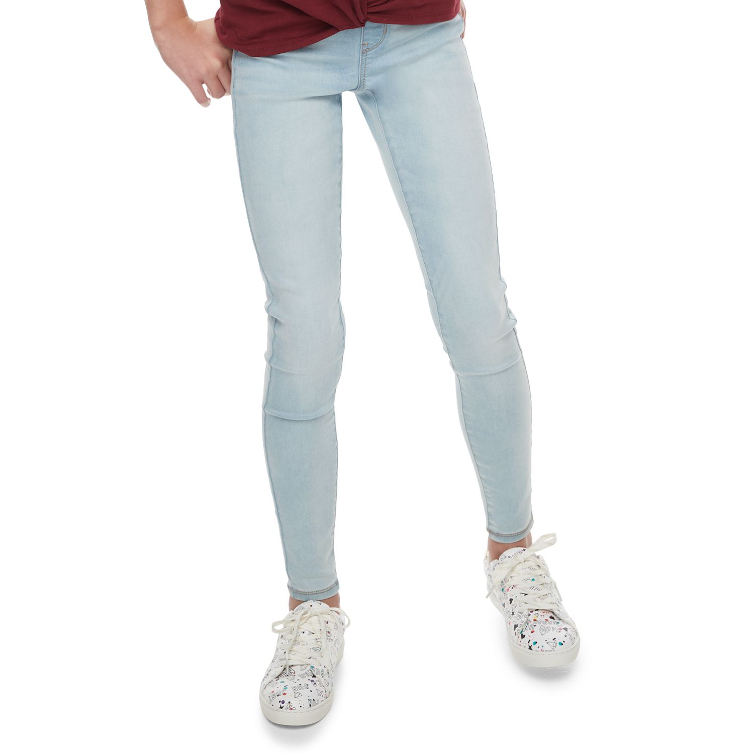 white belt outfit