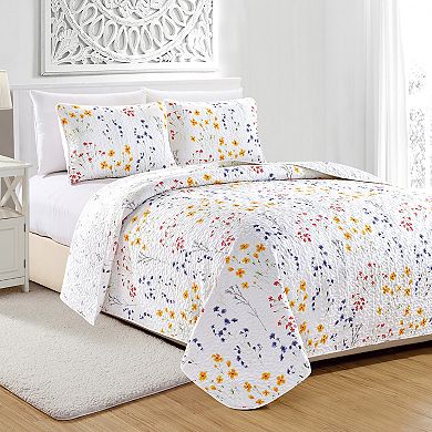 Madelinen® Marianne Floral Printed Quilt Set