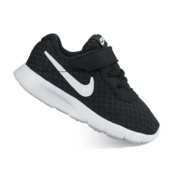 nike tanjun older kids