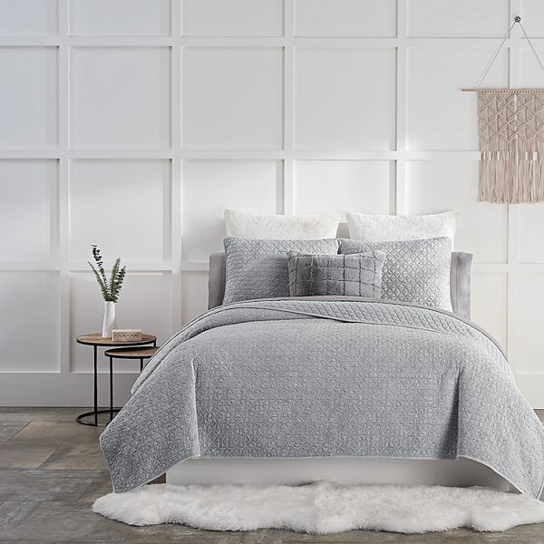 Koolaburra by UGG Phoebe Quilt Set with Shams