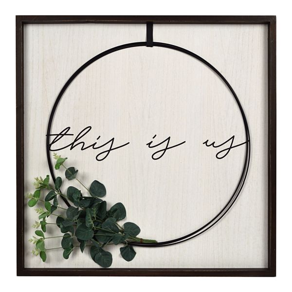 New View Gifts "This Is Us" Wire Wreath Wall Art