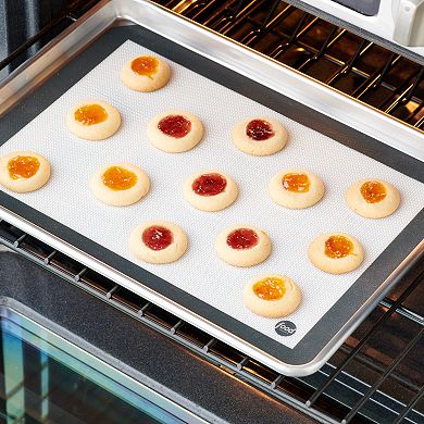 Food Network™ 1/2-Sheet Silicone Baking Mat