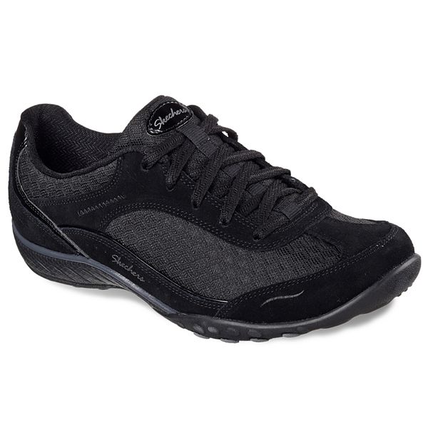 Relaxed Fit Breathe Easy Sincere Walking Shoes