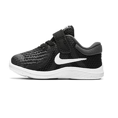toddler boy nike revolution 4