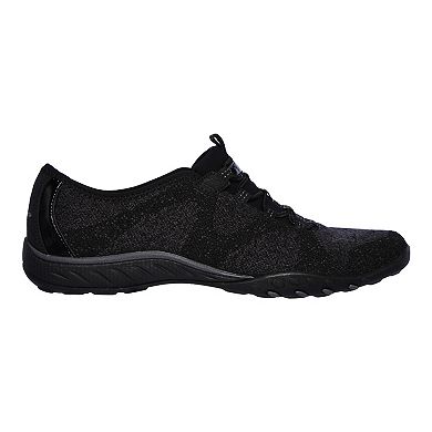 Skechers Relaxed Fit Breathe Easy Opportuknitty Women's Shoe