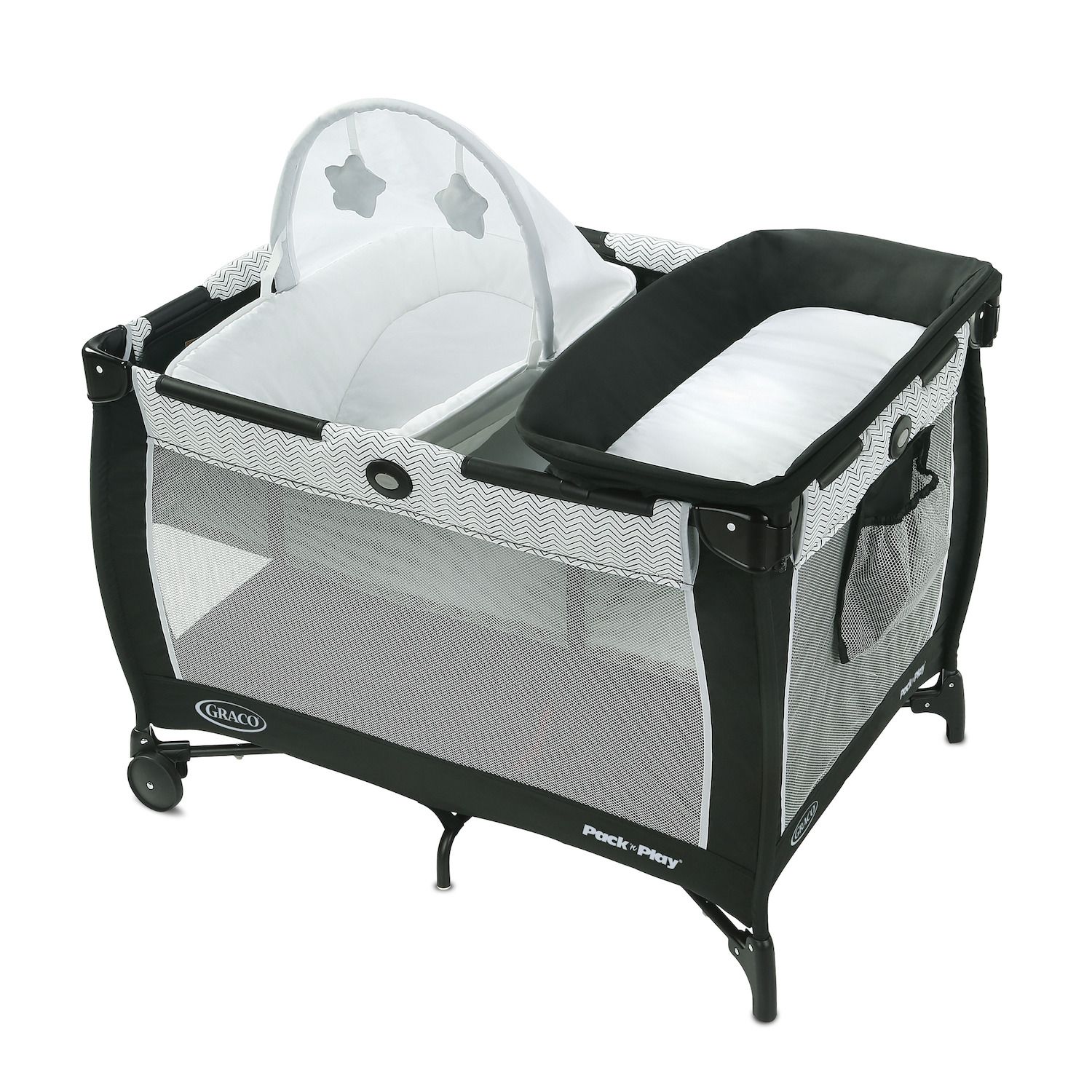 pack and play bassinet and changing table