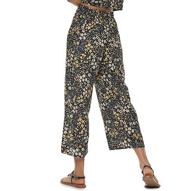 Juniors' Live To Be Spoiled Cropped Printed Pants