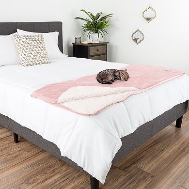 PetMaker Waterproof Pet Throw