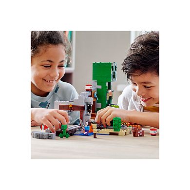 LEGO Minecraft The Creeper Mine Set 21155