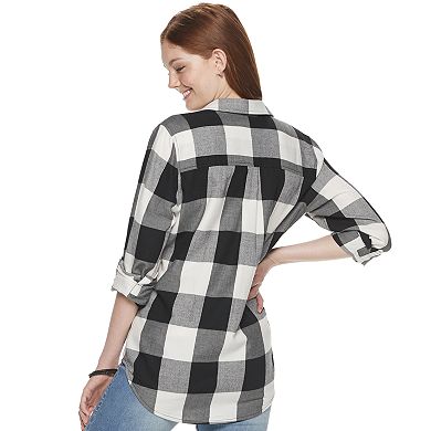 Juniors' SO® Button Down Flannel Shirt