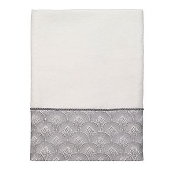Avanti Deco Shell Bath Towel