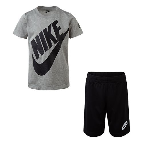 nike t shirt shorts set mens