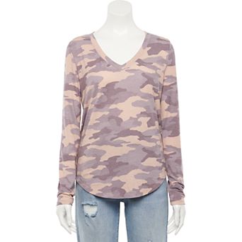 Juniors' SO® Favorite V-Neck Long Sleeve Tee