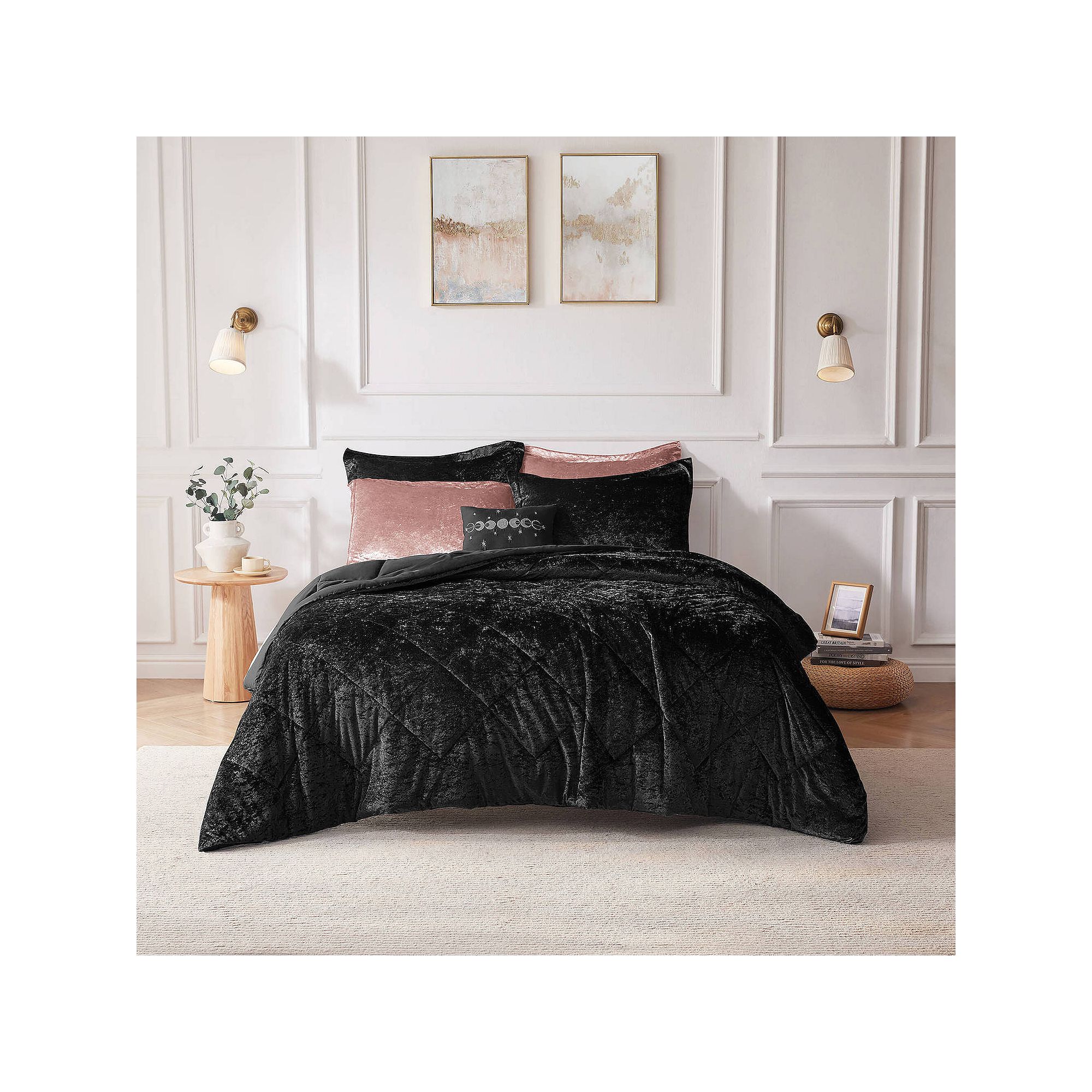 Intelligent Design Isabel Velvet Midweight Comforter Set with Throw Pillow,