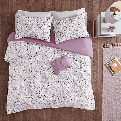 Intelligent Design Lara Metallic Printed and Pintucked Duvet Cover Set with Coordinating Pillow