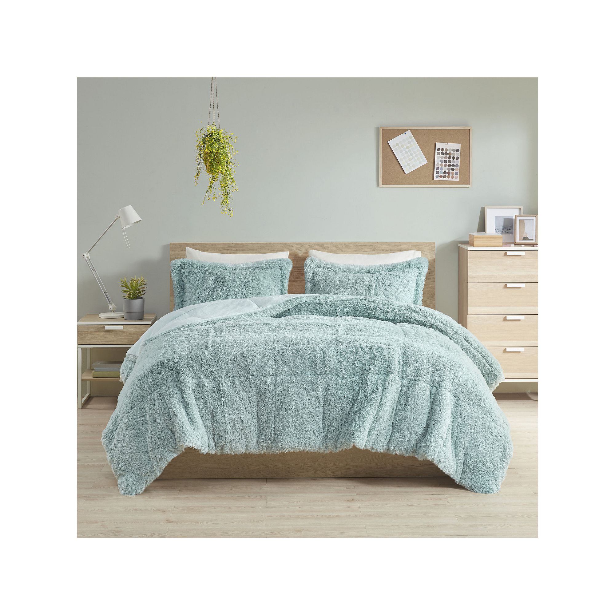 Intelligent Design Malea Shaggy Faux Fur Comforter Set, Blue