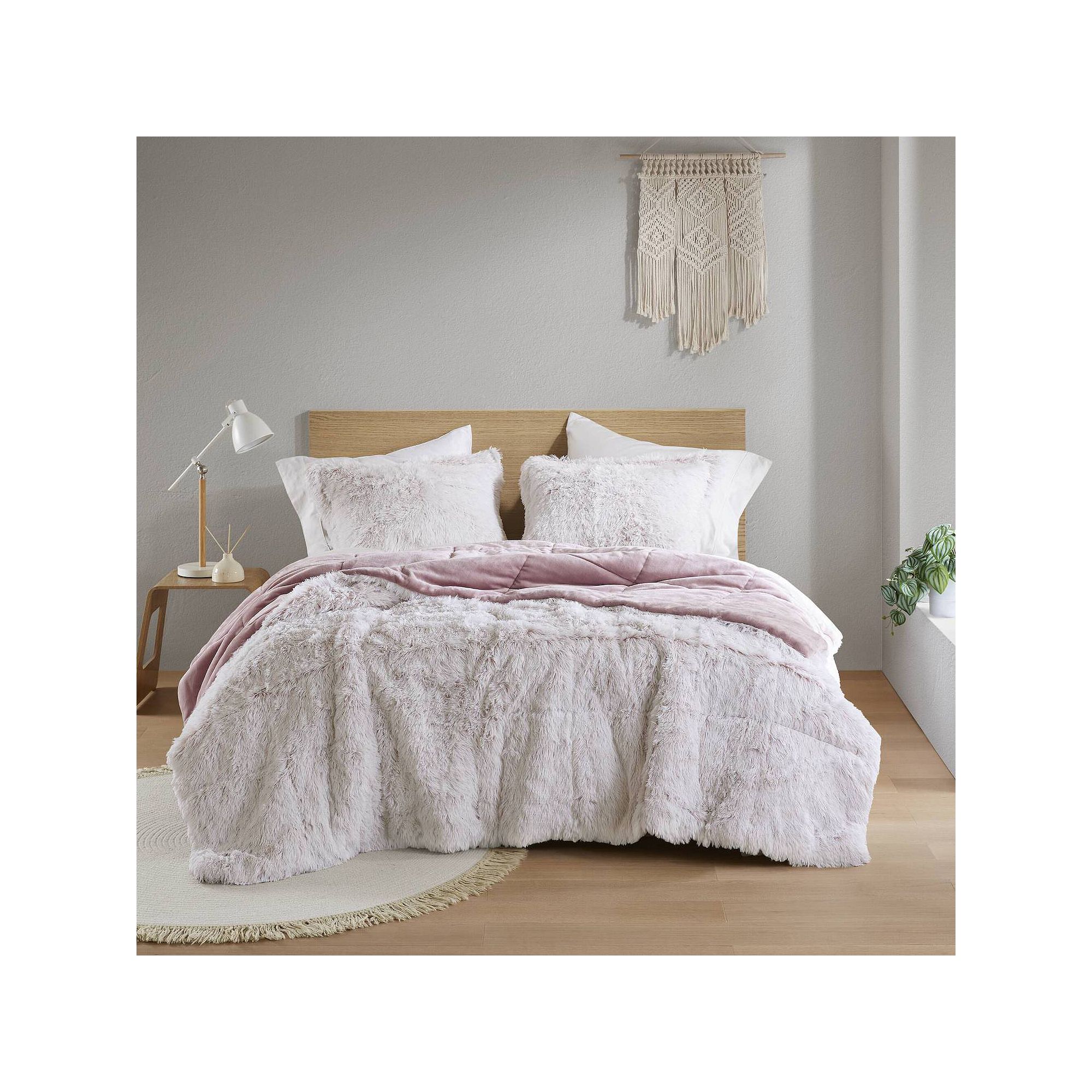 Intelligent Design Malea Shaggy Faux Fur Comforter Set, Pink White