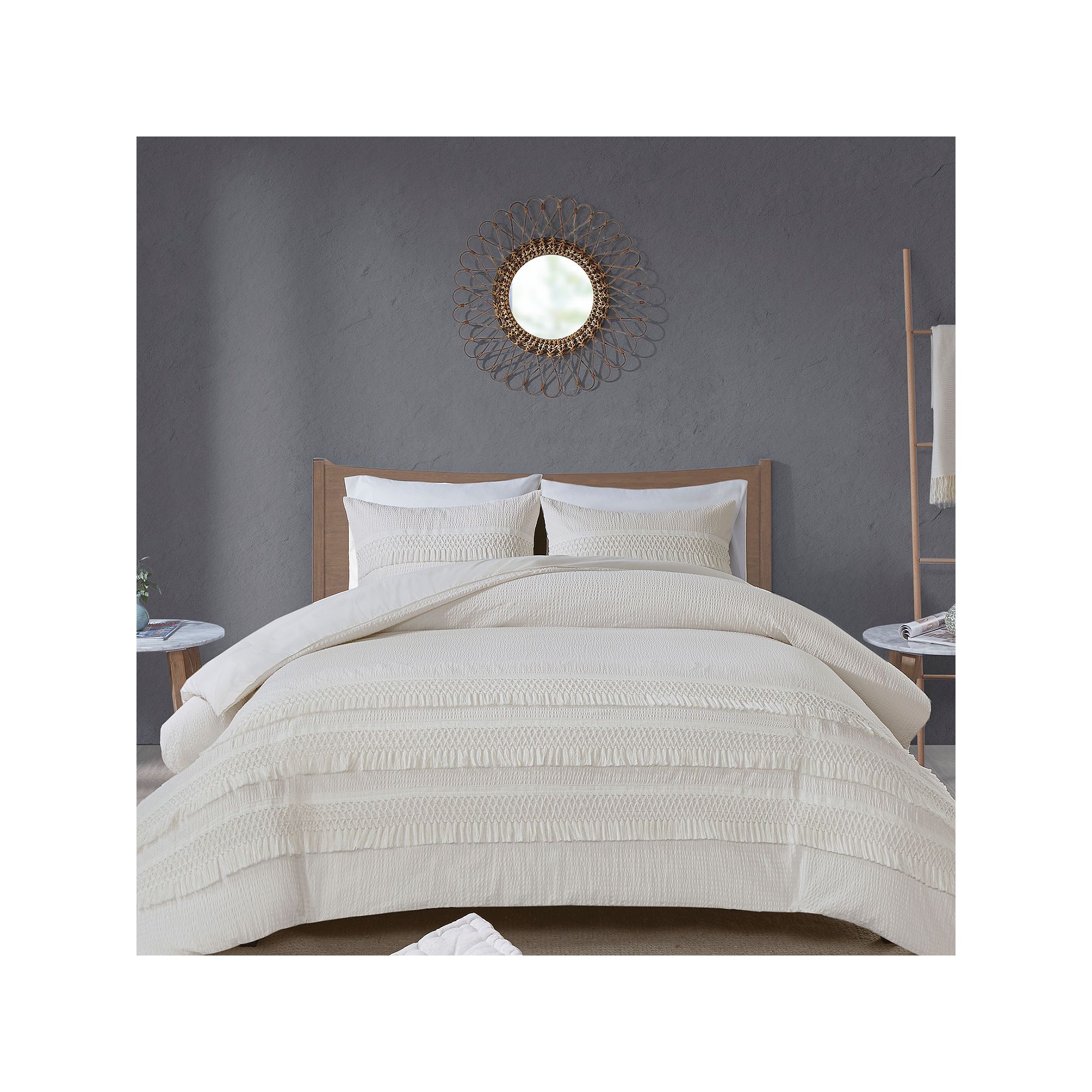 Madison Park Joelie 3 Piece Seersucker Duvet Cover Set with Shams, Ivory