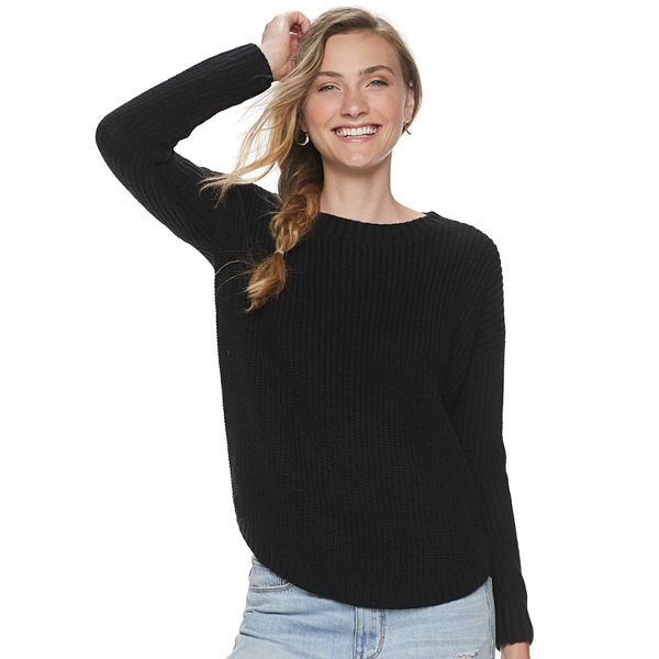 Juniors' SO® Shirttail Hem Pullover Sweater