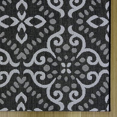 Gertmenian Avenue 33 Paseo Powis Indoor Outdoor Rug