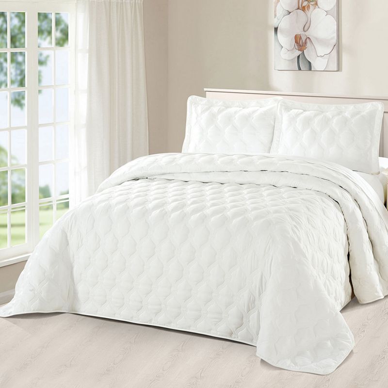 Serenta Bradley Alternative 3-Piece Bedspread and Sham Set, White, Twin