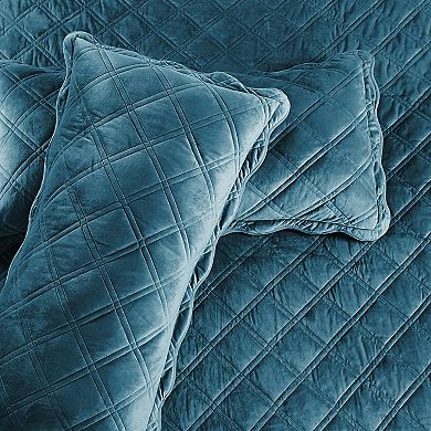 Serenta Supersoft Microplush 4-Piece Bedspread and Sham Set