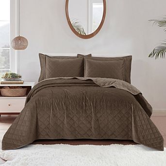Serenta Velvet Carafe Quilted Bedspread Set
