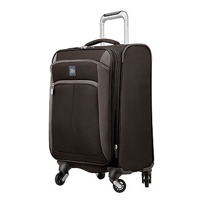 Skyway Oasis 3.0 Softside Spinner Luggage