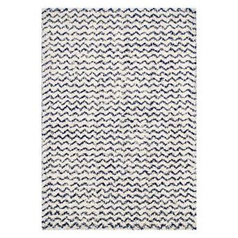 nuLOOM Cuellar Chevron Shaggy Area Rug