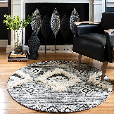 nuLOOM Savannah Moroccan Fringe Wool Rug