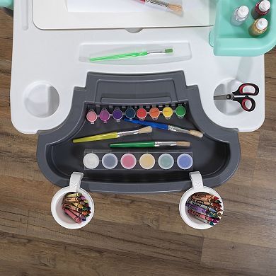 Step 2 Deluxe Creative Projects Kids' Art Desk with Splat Mat