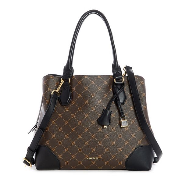 Ladies Louis Vuitton leather monogram golf bag, Sports Equipment, Sports &  Games, Golf on Carousell