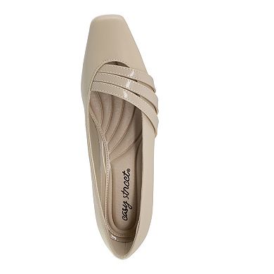 Easy Street Entice Women's Square Toe Pumps