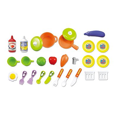 World Tech Toys Lil' Chef 37 Piece Luggage Playset
