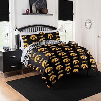 NCAA Iowa Hawkeyes Full Bedding Set by The Northwest