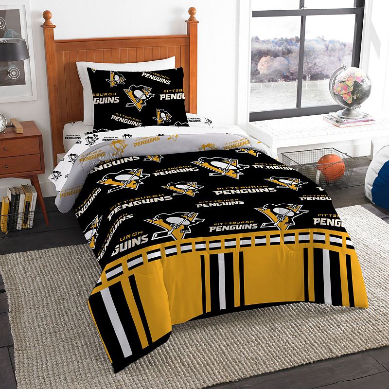 Pittsburgh Penguins NHL Twin Bedding Set by Northwest, Multicolor