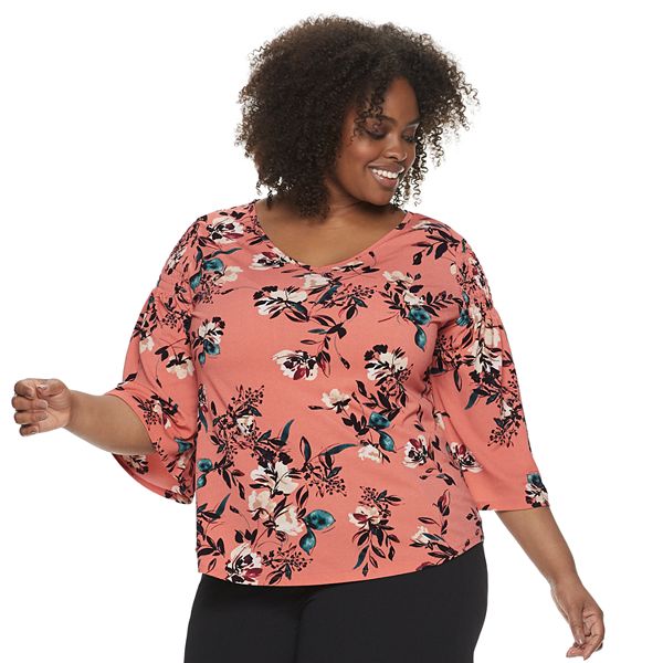 Plus Size EVRI™ Smocked Scoopneck Top