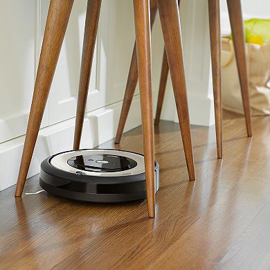 iRobot Roomba e5 Wi-Fi Connected Robotic Vacuum (5176)