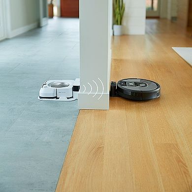 iRobot Roomba 960 Wi-Fi Connected Robot Vacuum Bundle