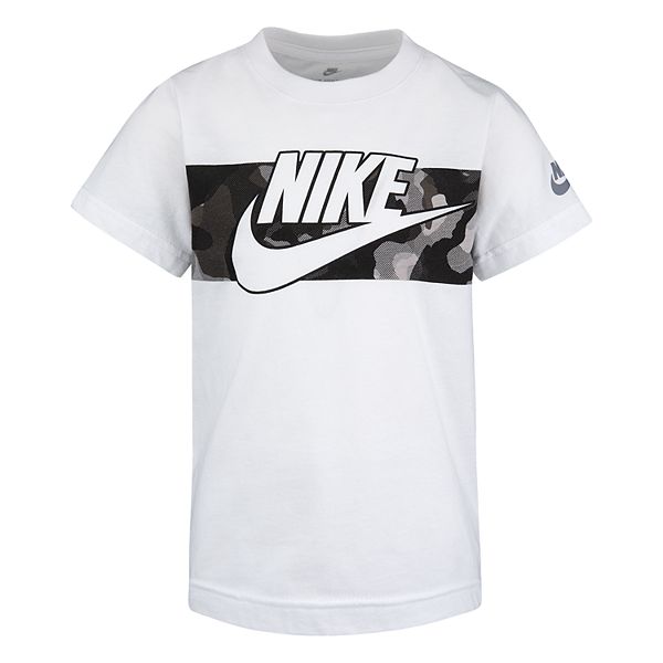 4-7 Nike Logo Fill Graphic T-Shirt