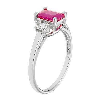 The Regal Collection 14k Gold Ruby & 1/5 Carat T.W. IGL Certified Diamond 3-Stone Ring