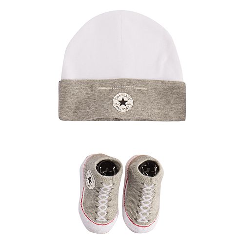 Baby Boy Converse 2 Piece Signature Chuck Patch Beanie And Chuck Booties Set - slouchy beanie roblox