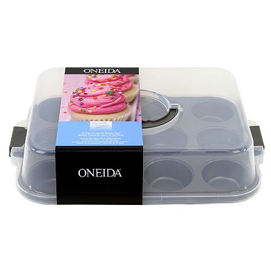 Oneida 12-Cup Covered Muffin Pan