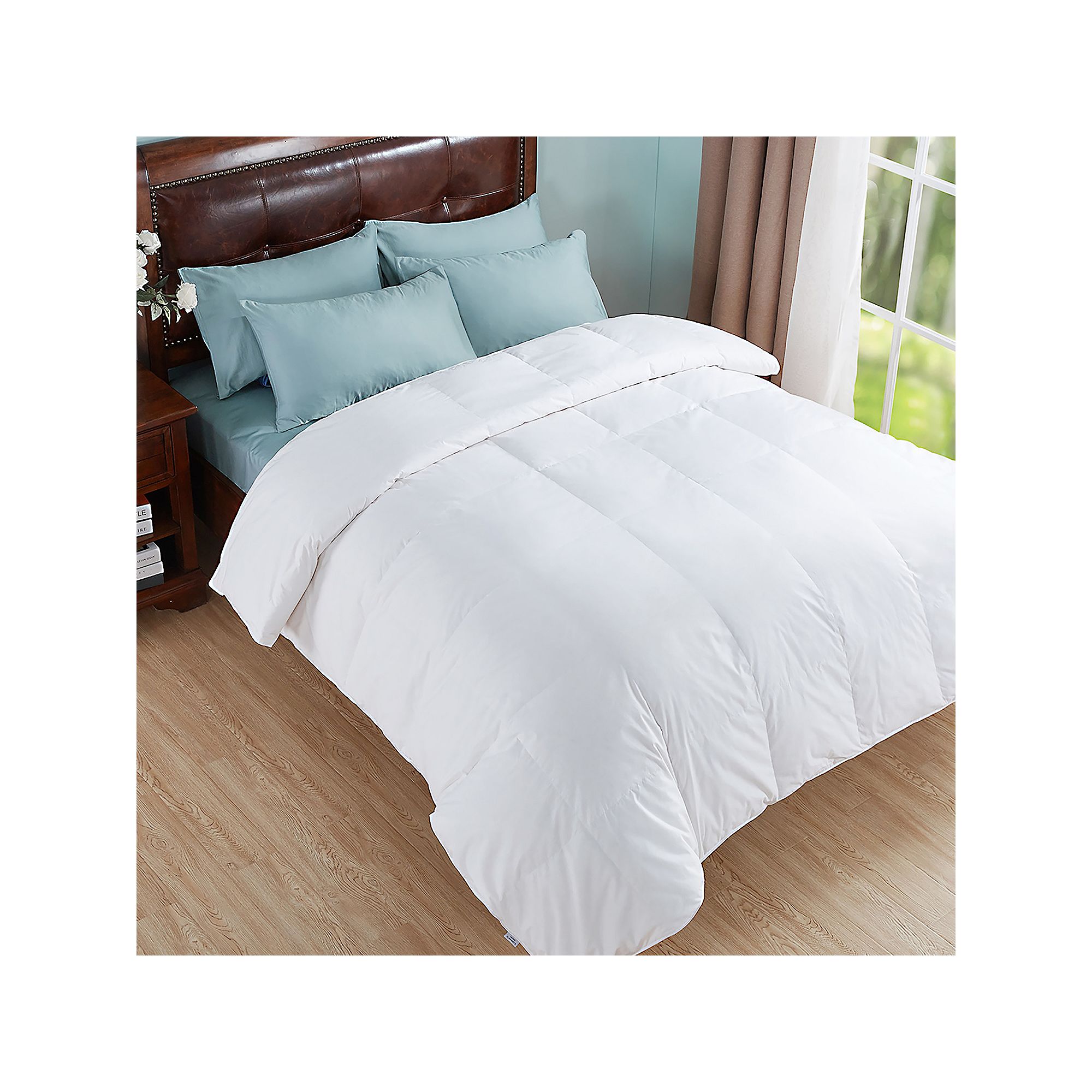 Dream On All Season White Down Comforter